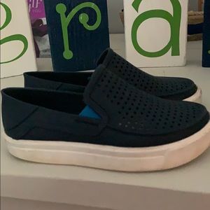 Hard to find Crocs citilane